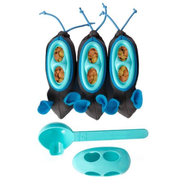 The Indoor Hunting Feeder