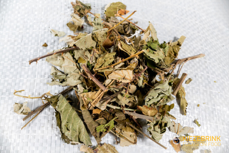 KIKE005 Raspberry Leaves 12 Kg - Image 1