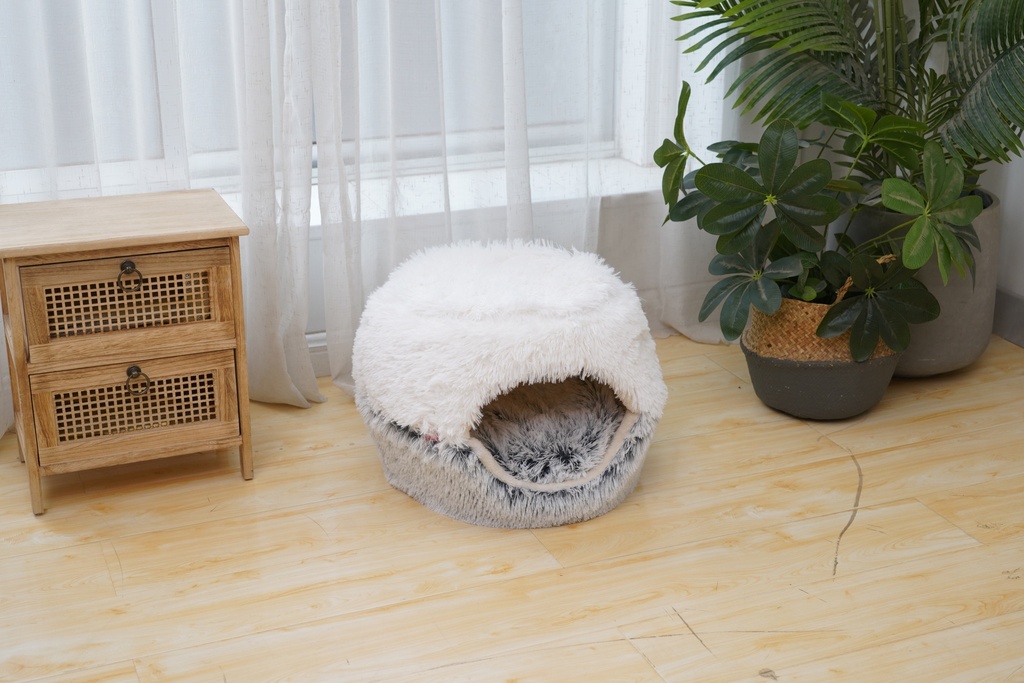 HY05564048-21 Catry Soft Cushion With House Beds - Image 1