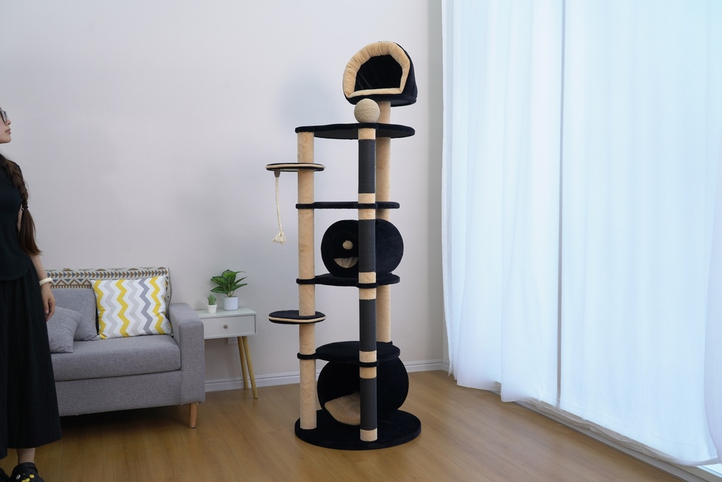 HY240538 Catry Cat Tower With House - Image 1