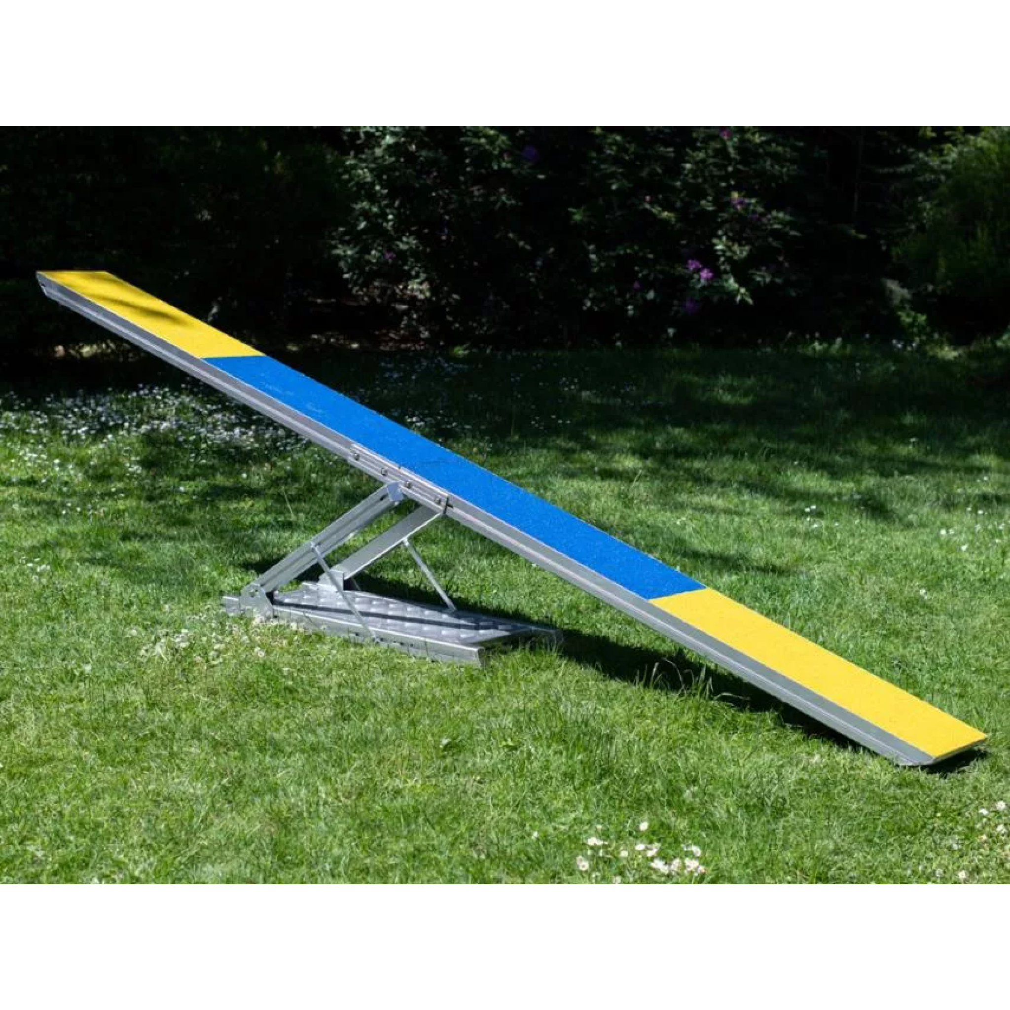594164.png FCI Aluminum Agility Seesaw (2 parts) - Image 1