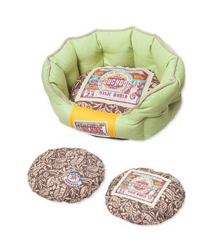 main-1019.jpg Touchdog Magic World Green 55*49*19 CM - Image 1
