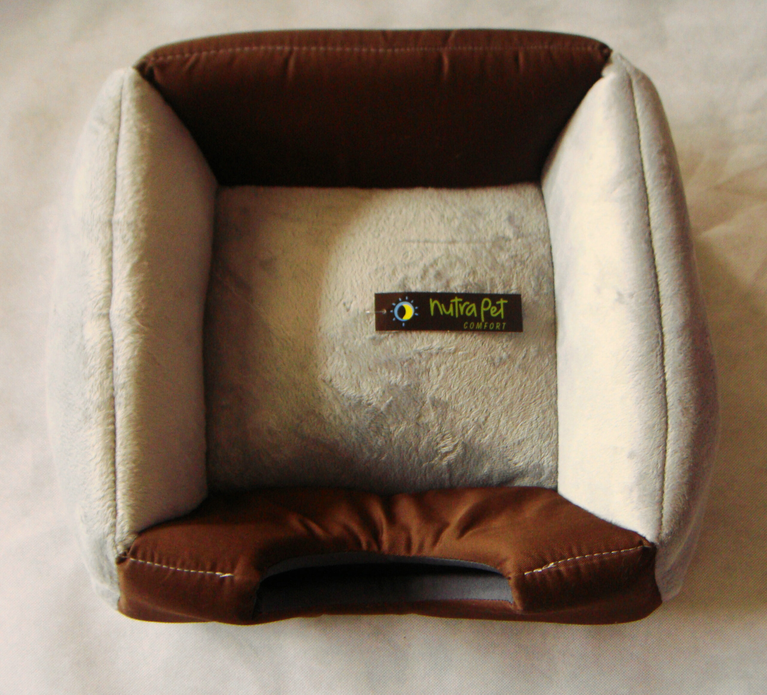 main-650.jpg Nutrapet Catnap Convertible Grey/Brown 41*41*30Cms - Image 1