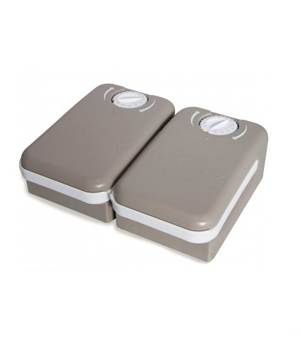 main-726.jpg PetSafe 2 Meal Pet Feeder - Image 1